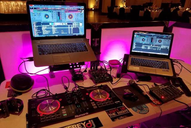 Turn table
