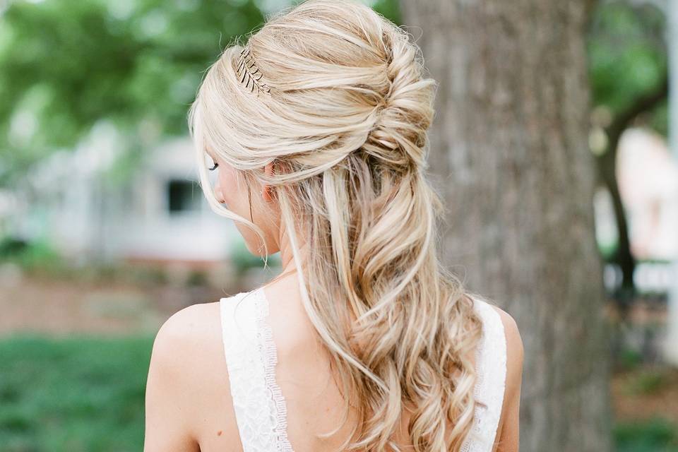 Bridal half updo