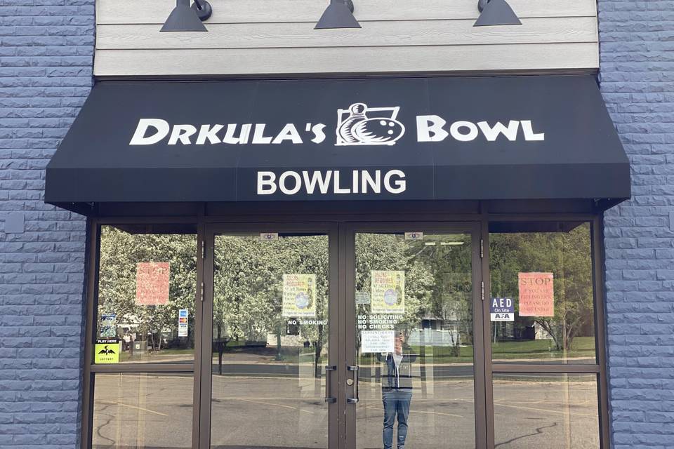 Bowling Entrance