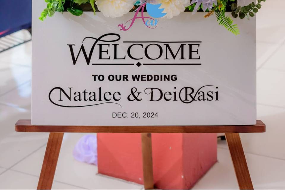 Welcome sign