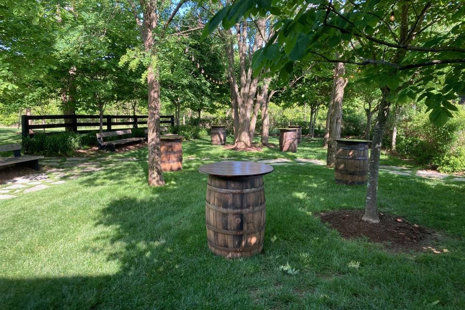 Barn Small Lawn