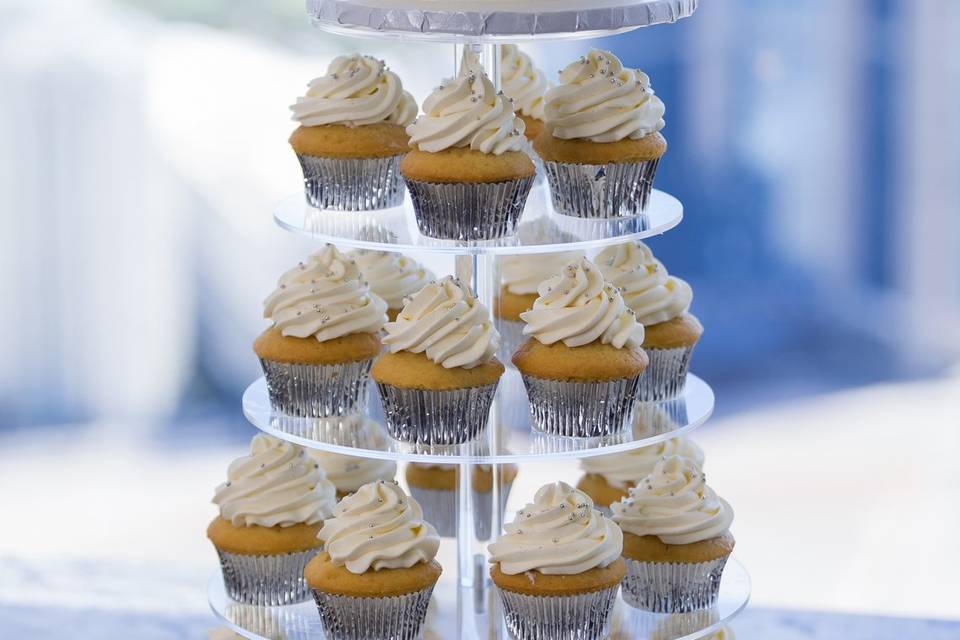 Chapel Wedding Cake