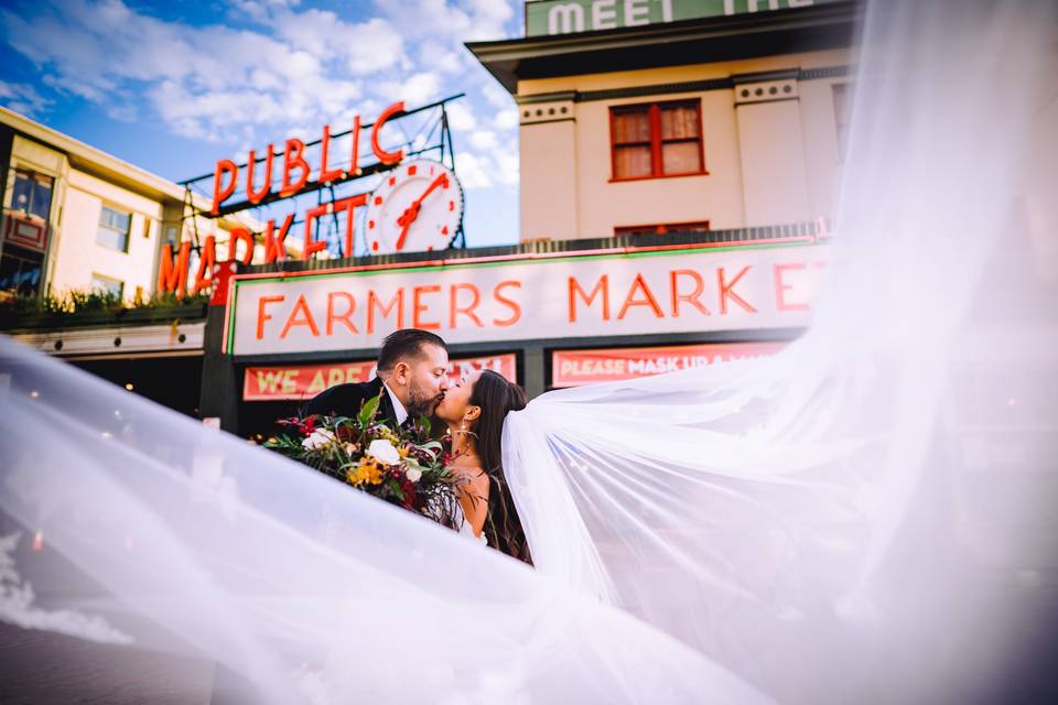 Pike Place wedding photos
