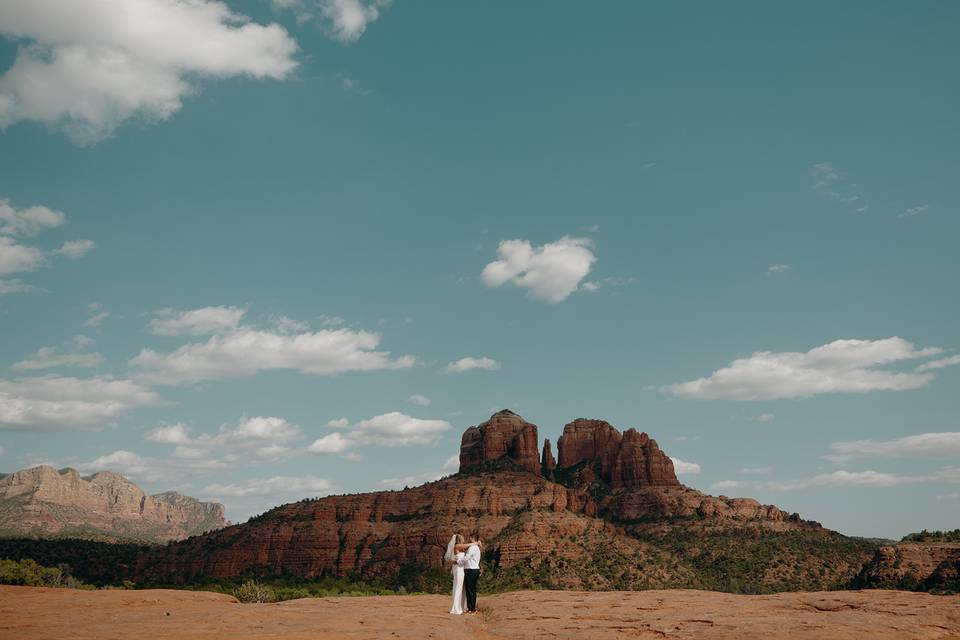 Modern Sedona Elopement