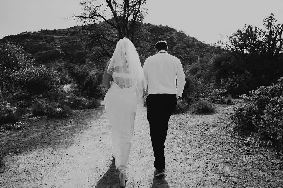 Modern Sedona Elopement