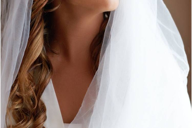 Bridal hair and makeup