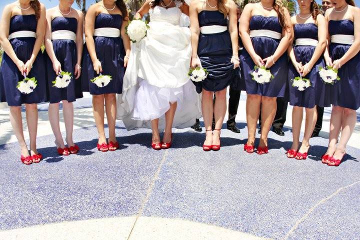 Bride and her bridesmaids