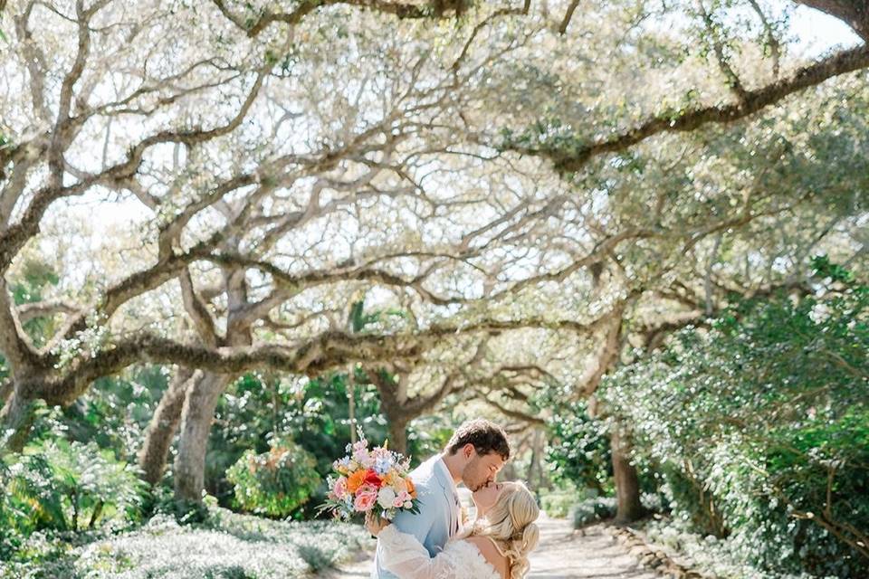 Under The Oaks VB, Florida