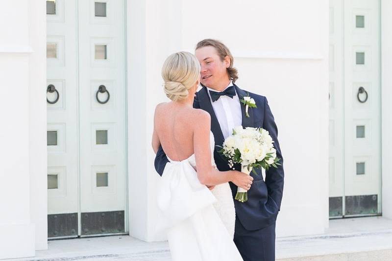 Windsor Club - Timeless Updo