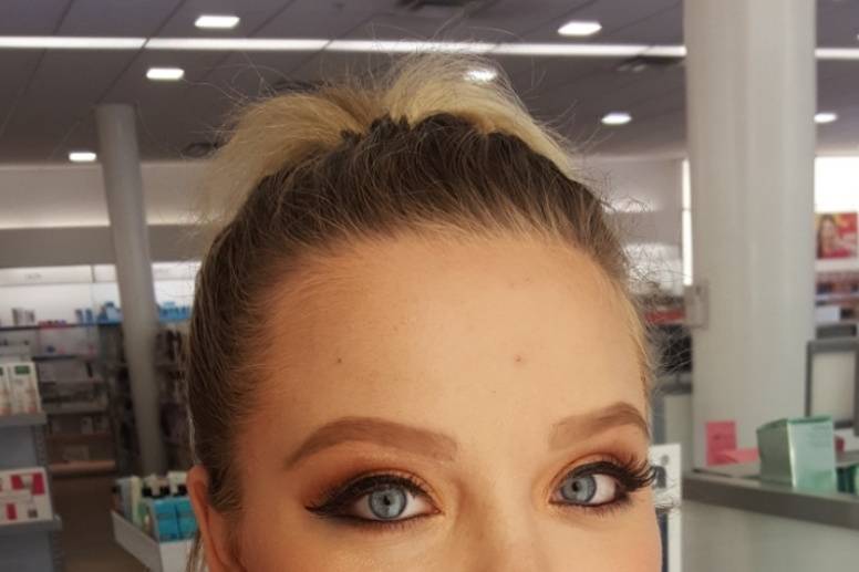 Strong winged liner
