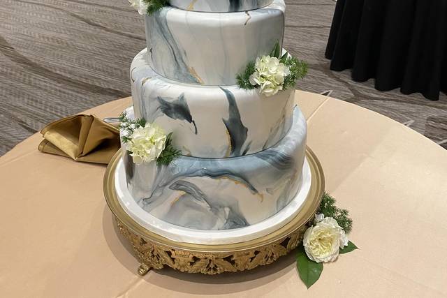 Wedding Cakes in Myrtle Beach: The Sweetest Addition to Your Big Day