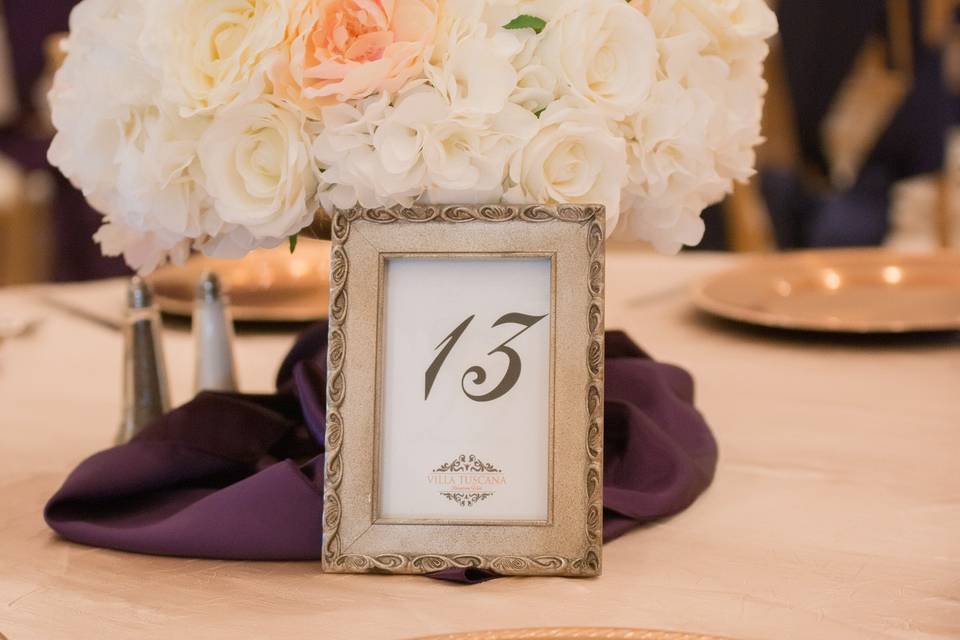 Table number | By Concept Studios Photography