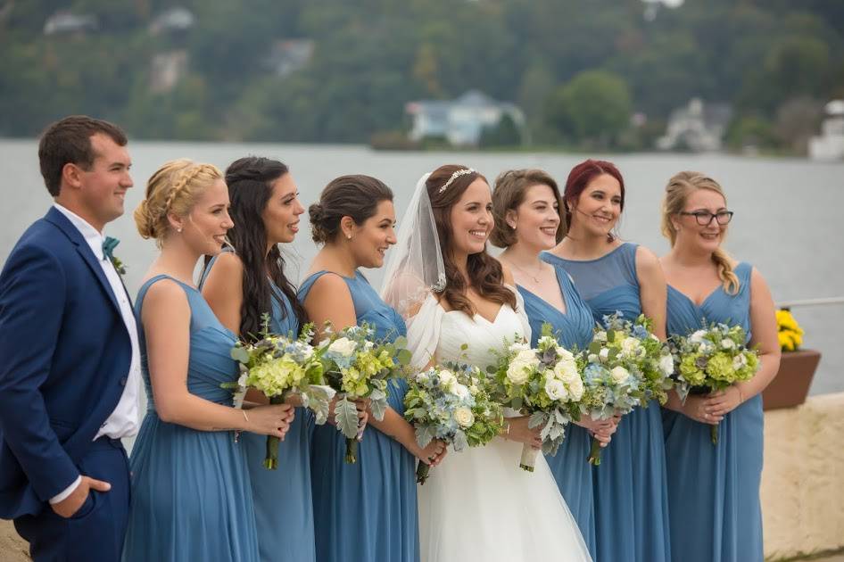 Bridal party bliss!