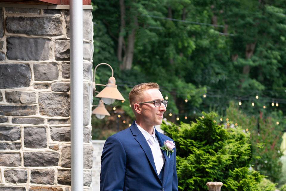 Groom