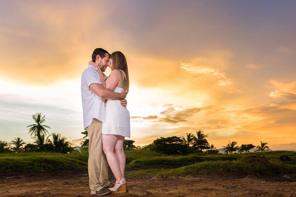 Engagement session on the beach