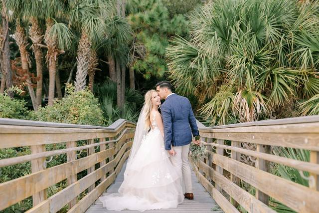 Amber Elizabeth Weddings