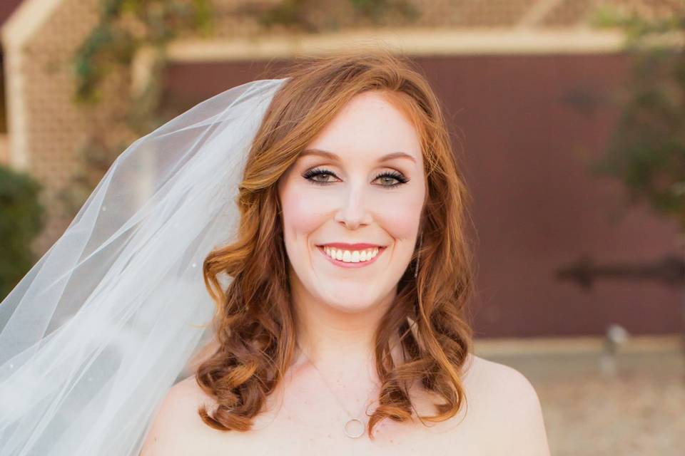 Lori Pinsky- Make-Up Artist