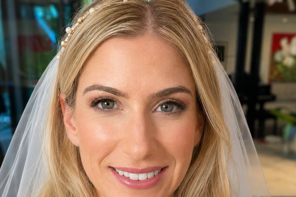 CLASSIC BRIDE