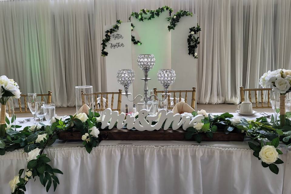 Head Table