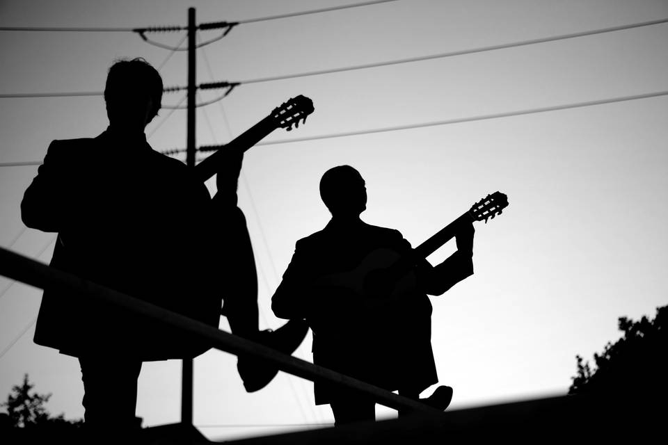 Paper Moon - Guitar Duo