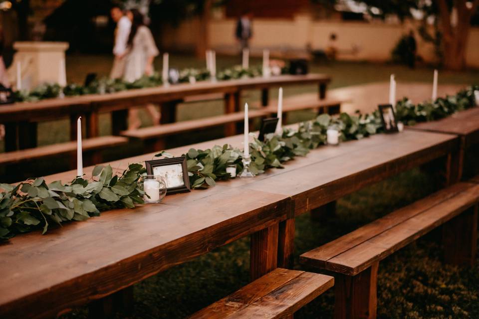 Table arrangement