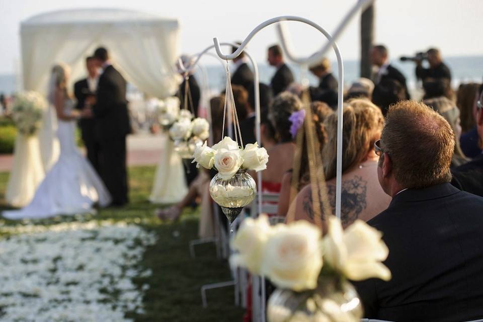 Wedding aisle decor