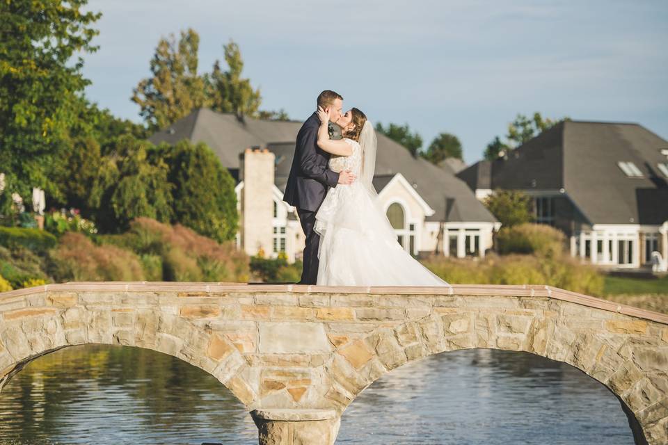 Shady elms farm wedding day