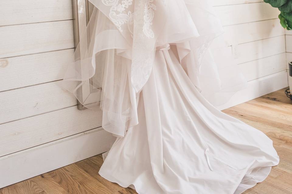 Shady elms farm wedding dress