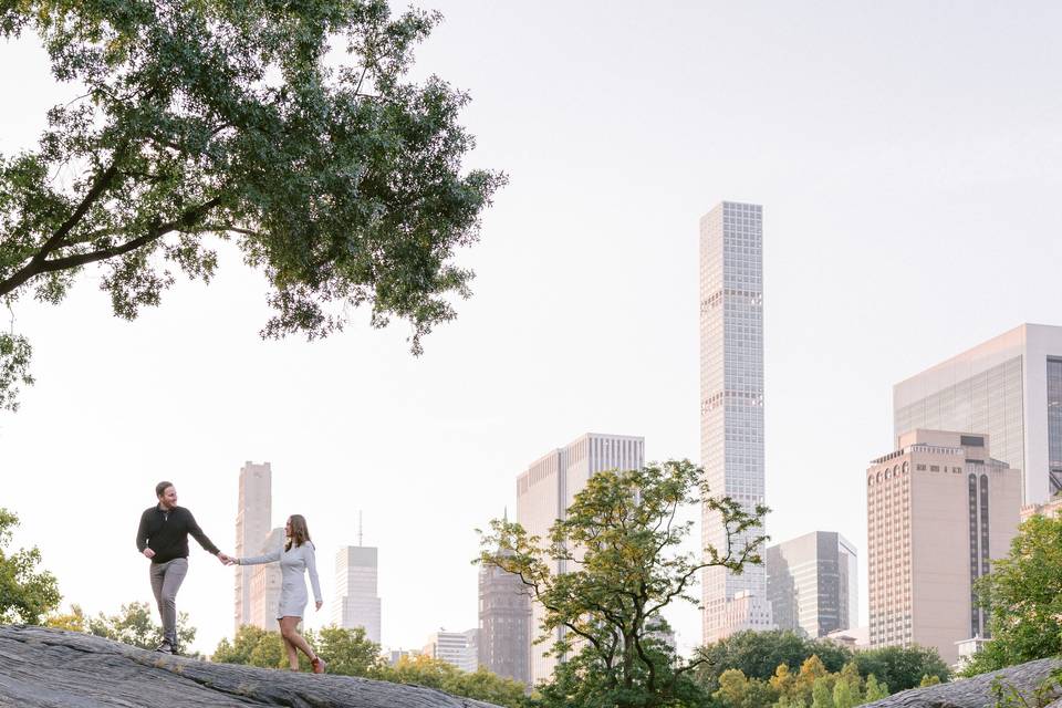 NYC engagement photograph