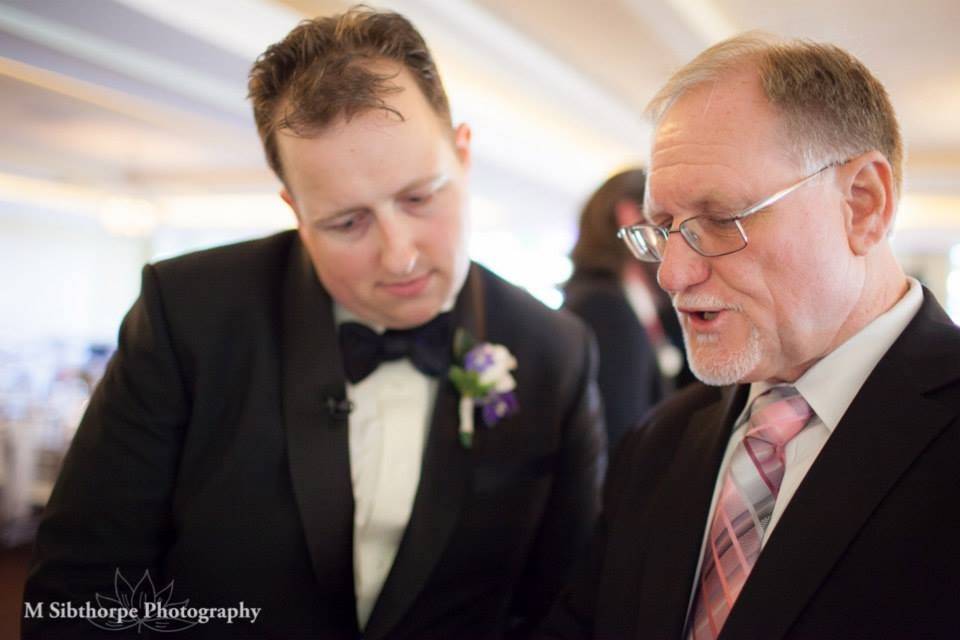 Steve speaking to a groom