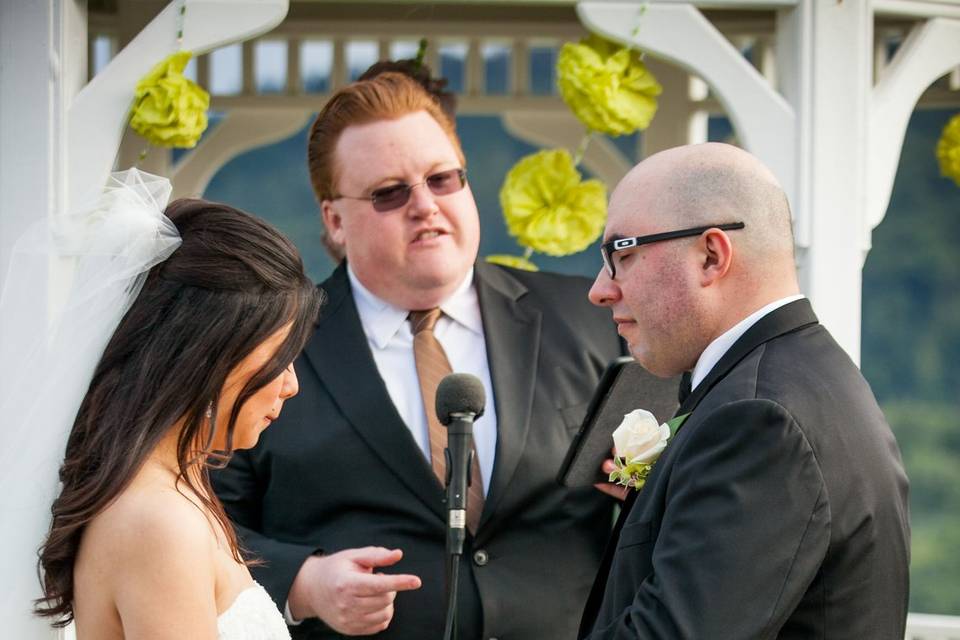 Couple reciting wedding vows