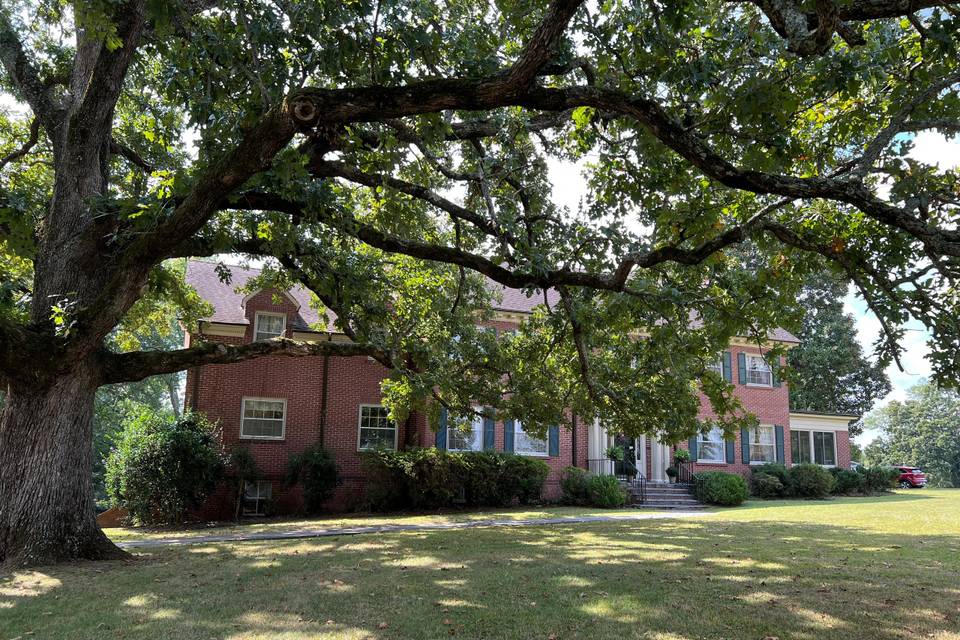 Front view of Riegel Hall