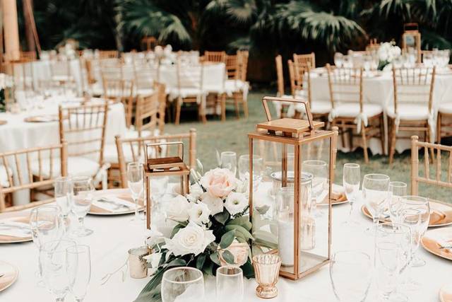 Vintage tablescape