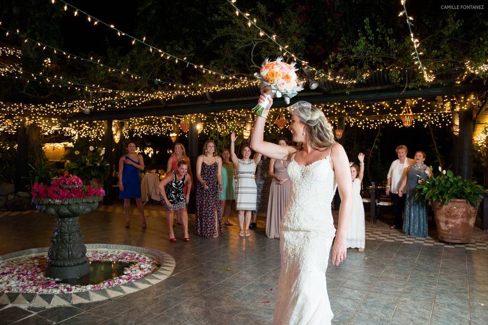 Throwing of the bouquet