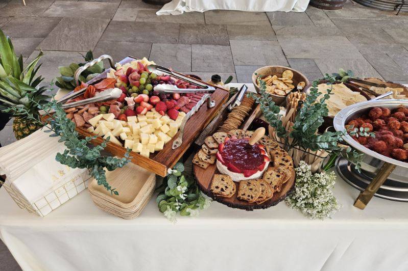 Harvest Table