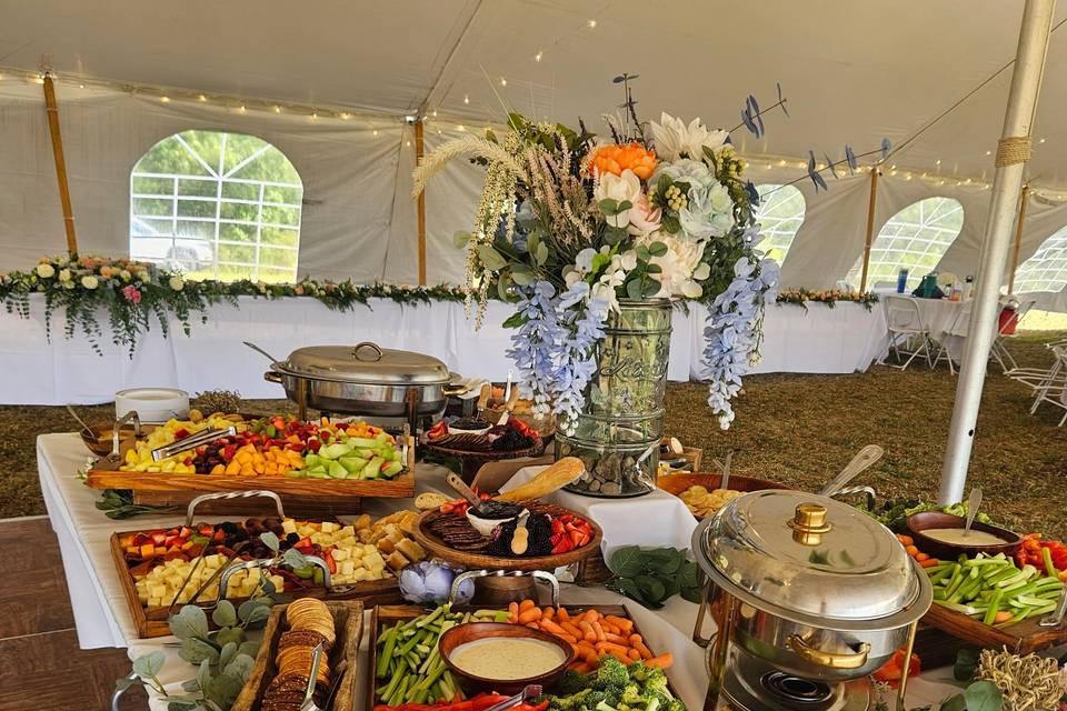 300 Person Harvest Table