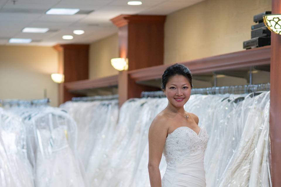 Simple but elegant bridal dress