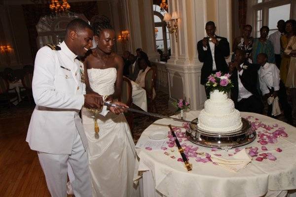 Military Wedding, Cake, Chamberline, Hampton, VA, Wedding Photographer