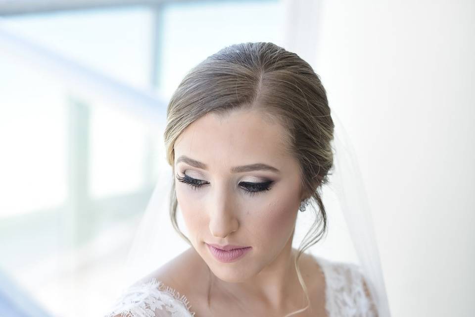 Gina Dearing Makeup Artist
