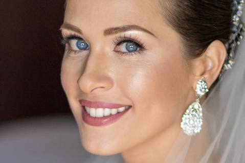Gina Dearing Makeup Artist