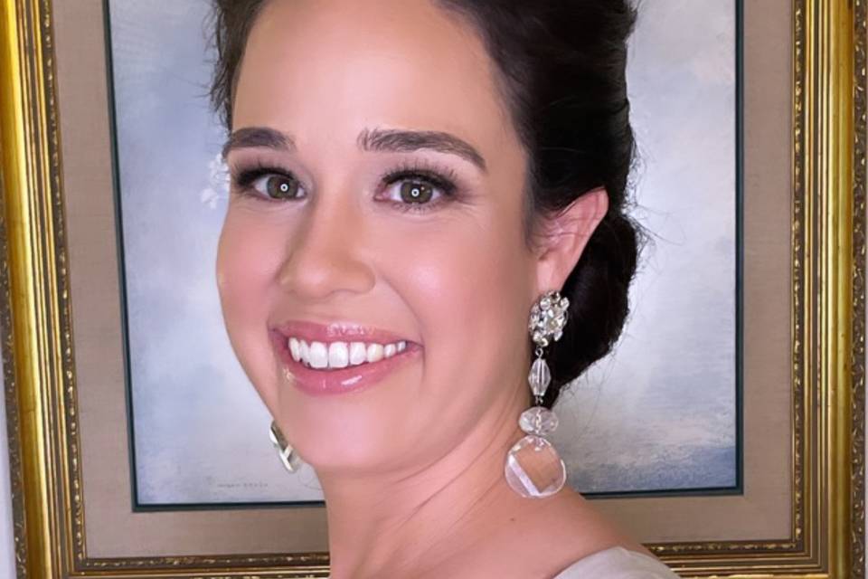 Gina Dearing Makeup Artist