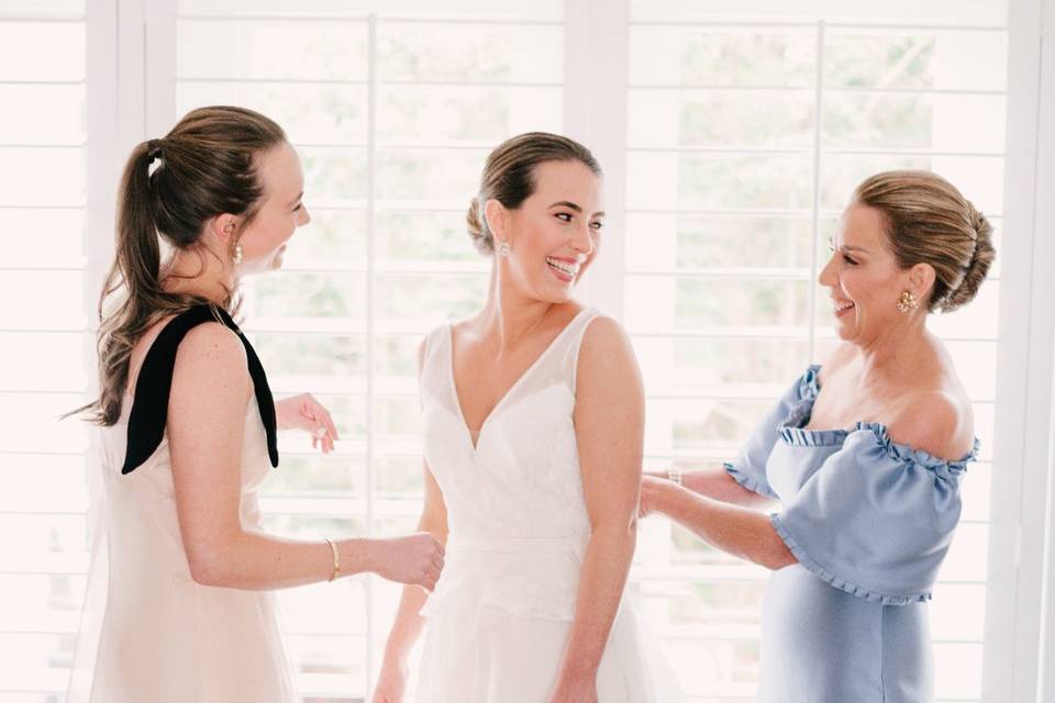 Gina Dearing Makeup Artist