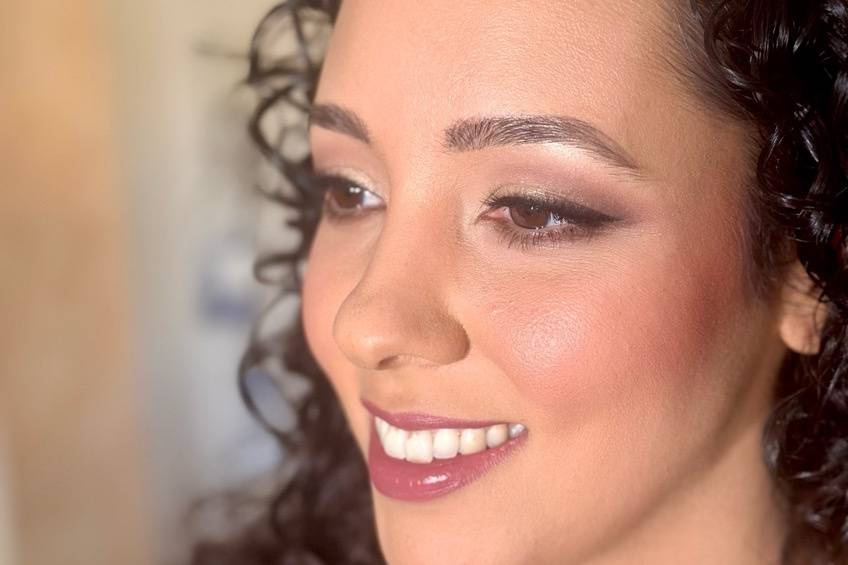 Gina Dearing Makeup Artist