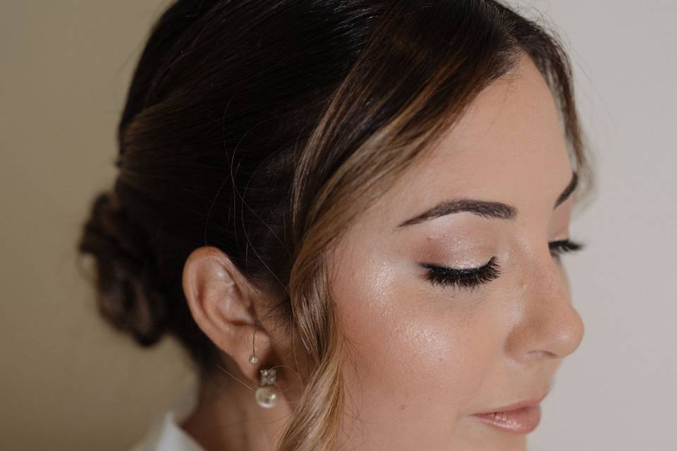 Gina Dearing Makeup Artist