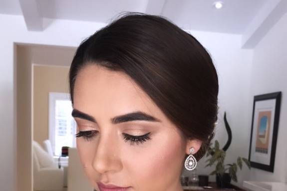 Gina Dearing Makeup Artist