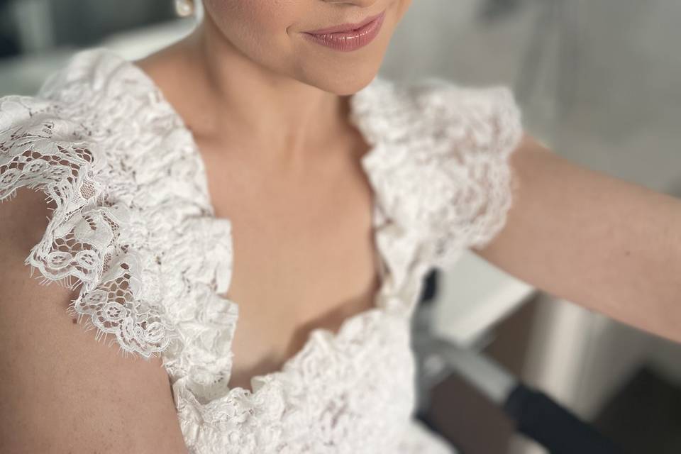 Gina Dearing Makeup Artist