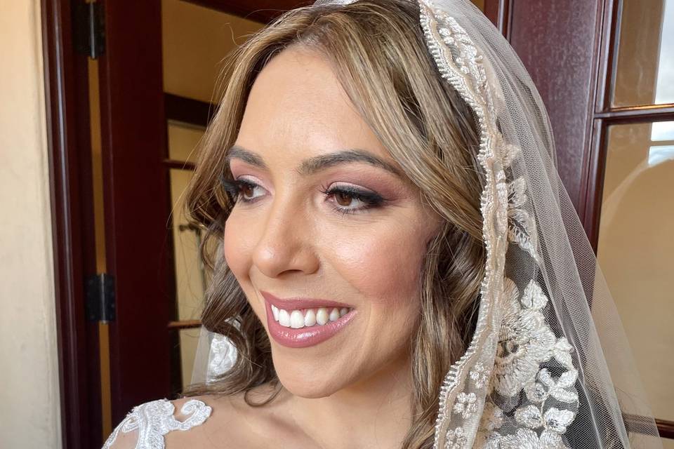 Gina Dearing Makeup Artist