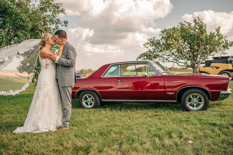 Bride and Groom with their GTO