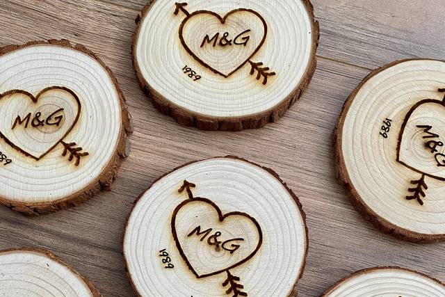 Wood coaster favors