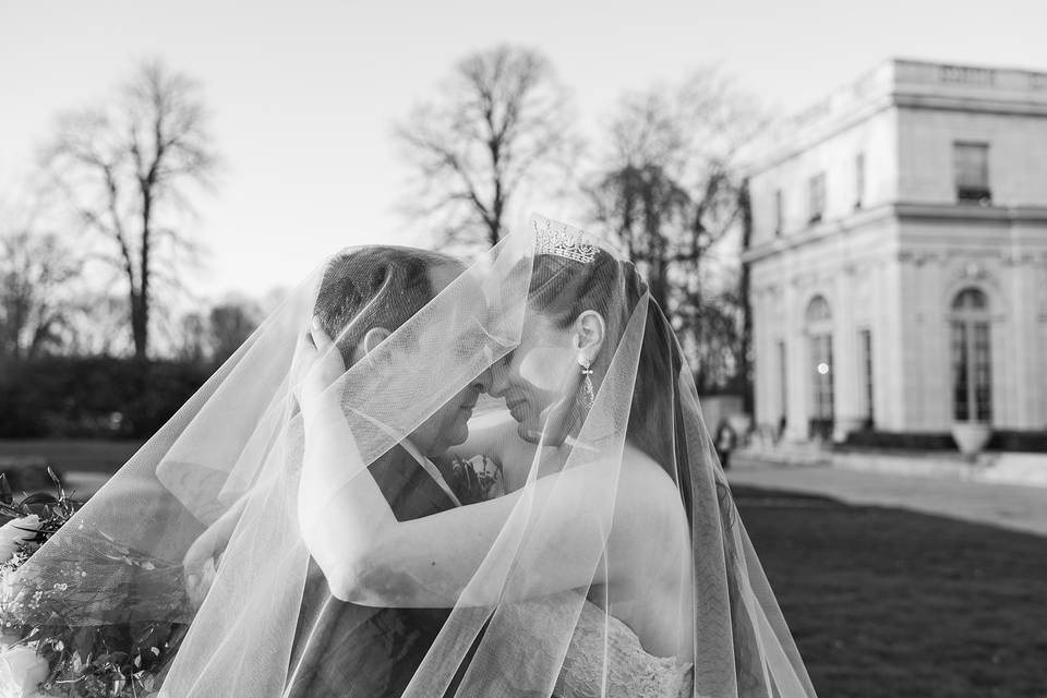 Spring Rosecliff wedding